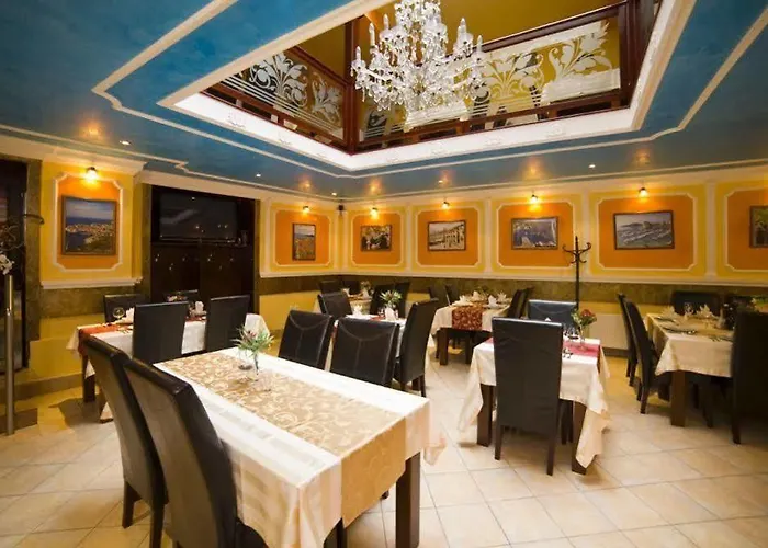 Palacky Karlovy Vary